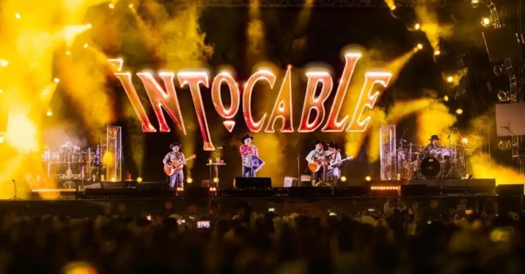 Intocable se presentará el 15 de septiembre de 2026 en el Zócalo de CDMX