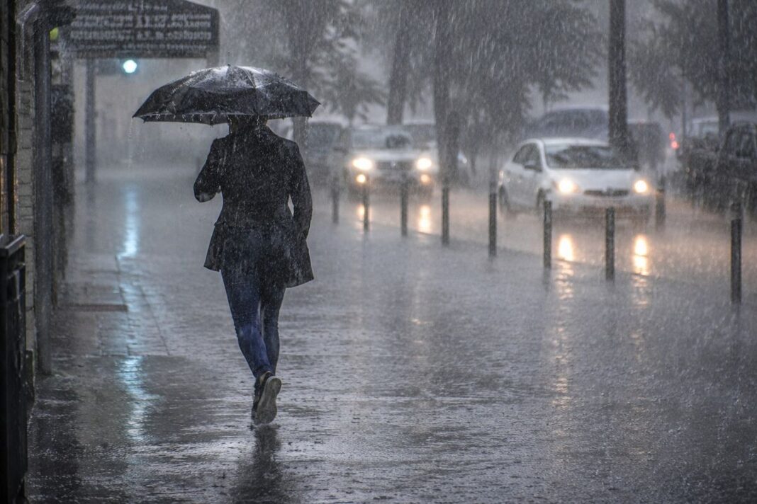 Lluvias fuertes a muy fuertes se esperan en gran parte de México el 16 de septiembre