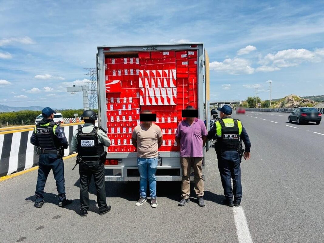 Aseguran más de mil pares de calzado presuntamente apócrifo en Silao