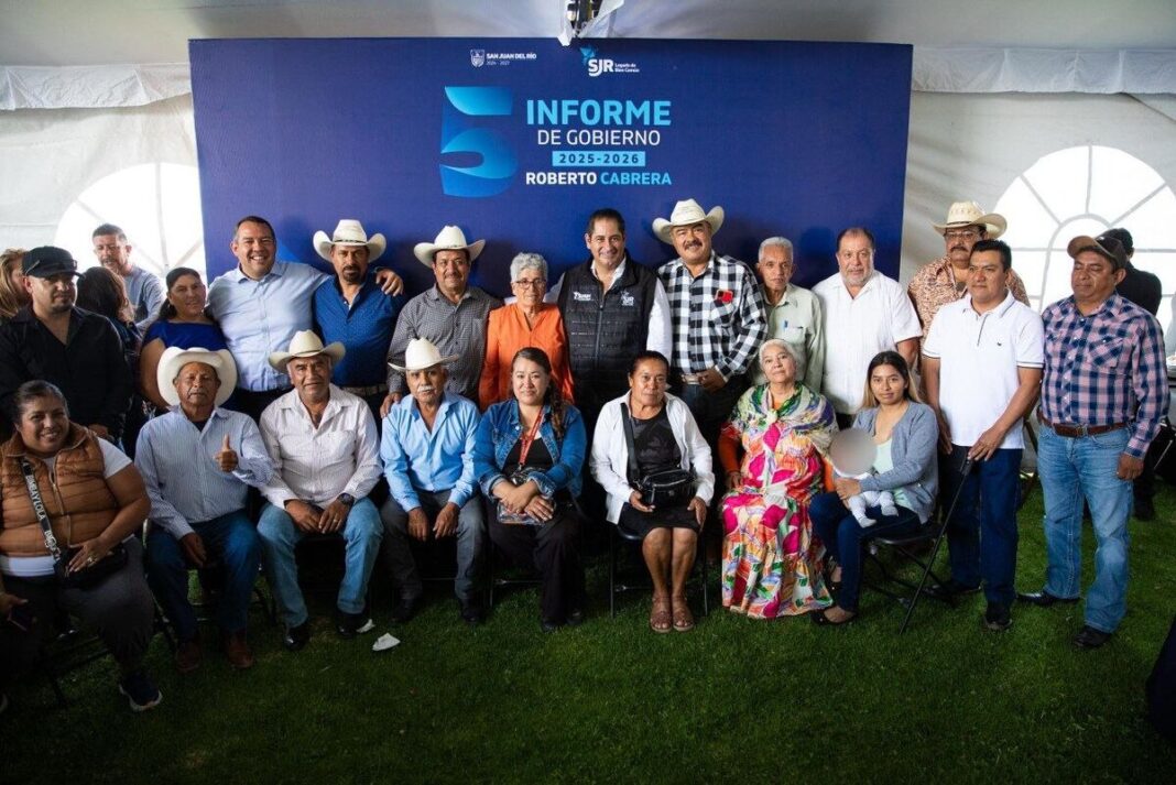 Cabrera informa obras de agua y drenaje del último año