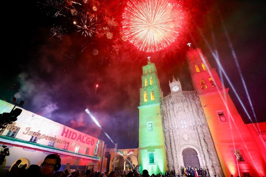 Gobernadora de Guanajuato da el Grito de Independencia en Dolores Hidalgo