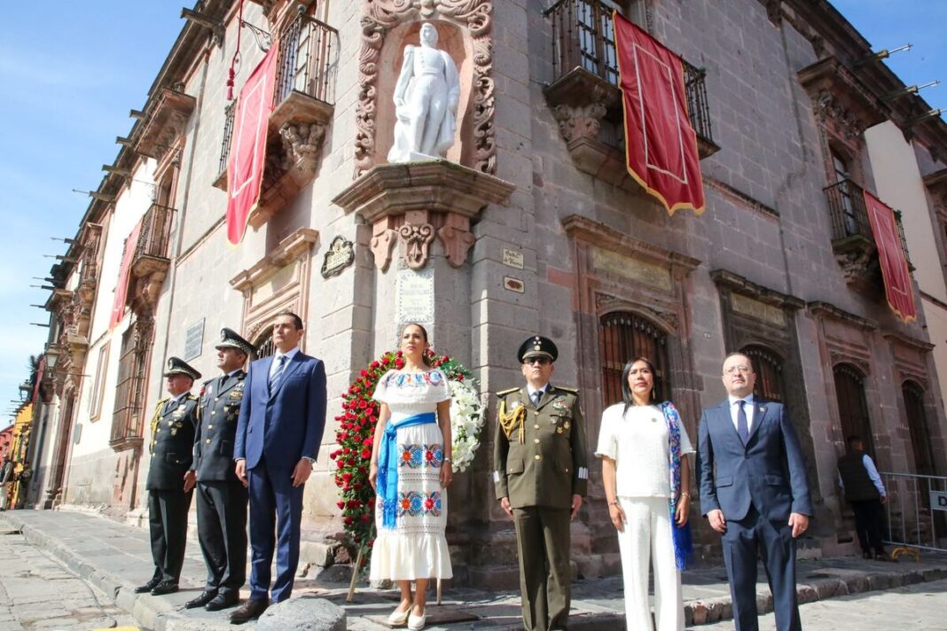 Gobernadora encabeza en San Miguel de Allende el acto por el 216 aniversario de la Independencia