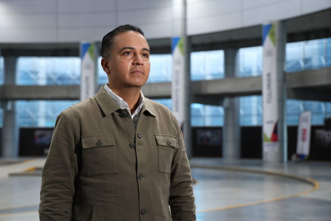 Gobierno estatal y federales acuerdan reducir afectaciones por obras del Tren México-Querétaro