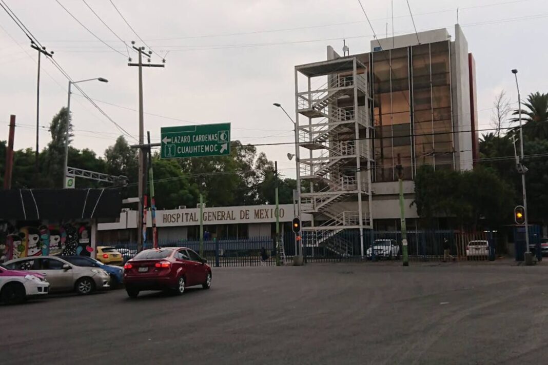 Investigan responsabilidades por brote de salmonela que afectó a 135 médicos en el Hospital General de México
