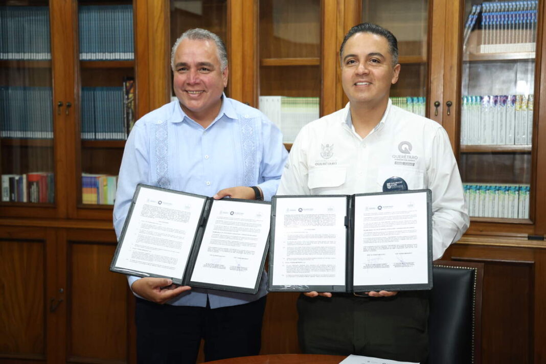 Querétaro firma convenio con Fuerza Migrante para atender a residentes en EU