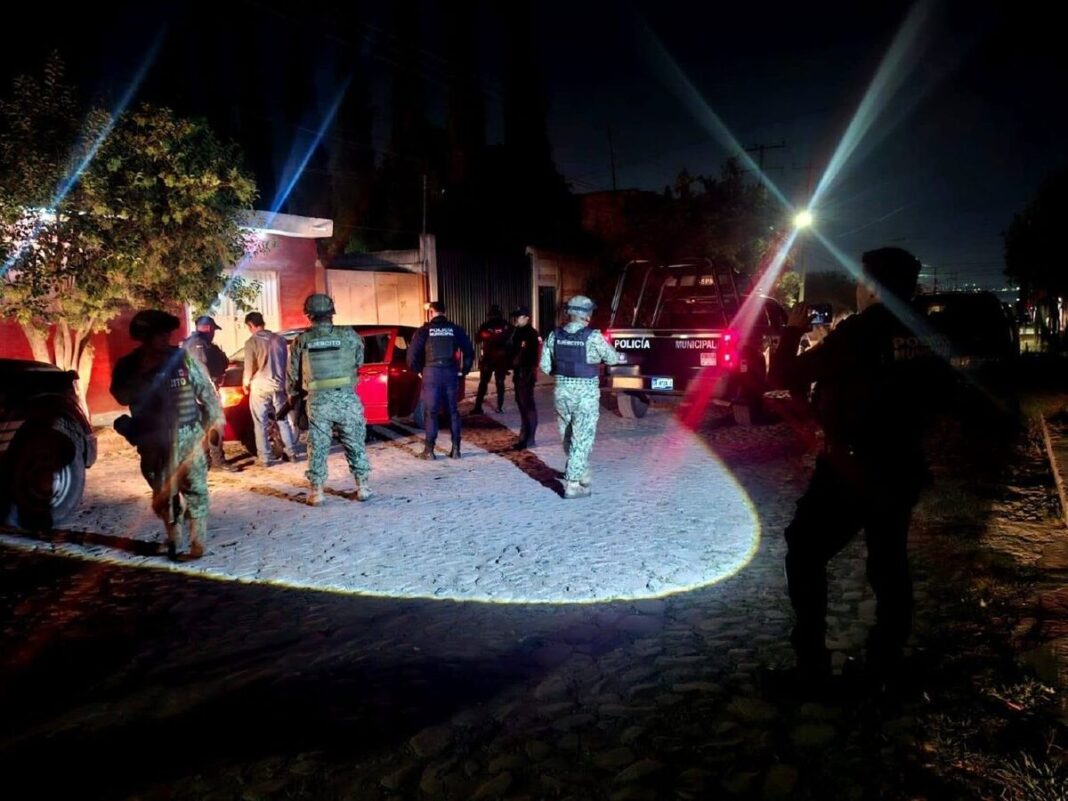 Remiten a 20 personas en operativo conjunto en San Juan del Río