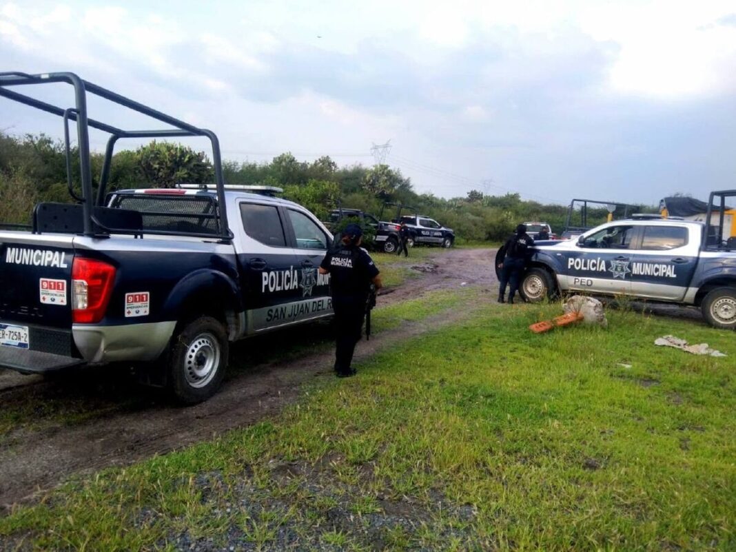 Remiten a 29 personas tras operativos en San Juan del Río