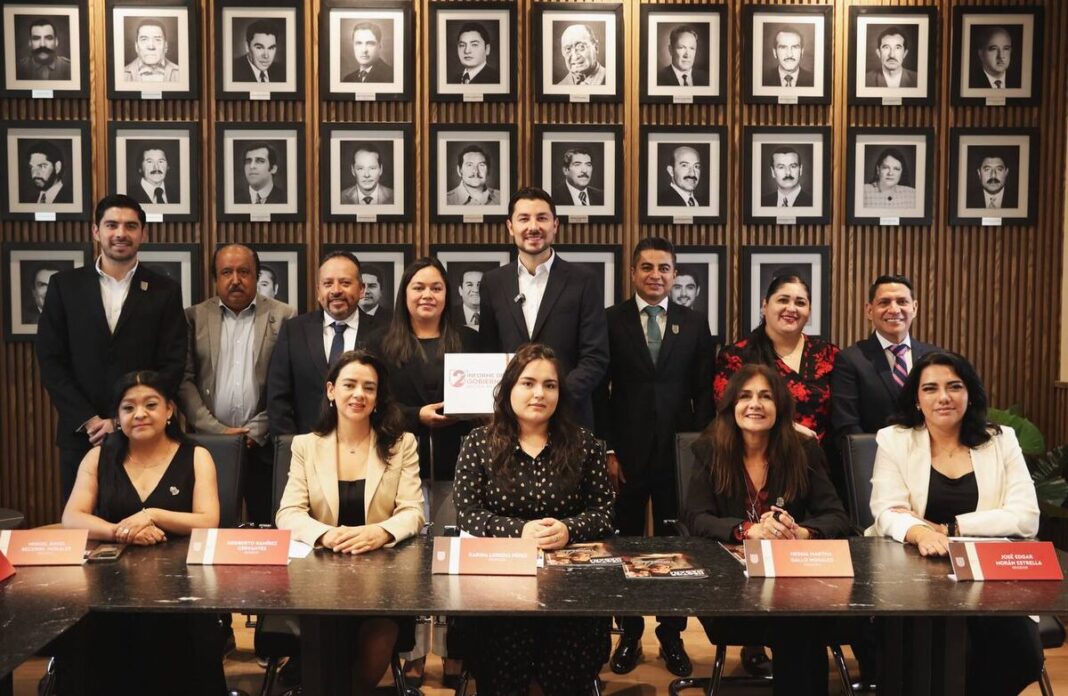 Rinde Héctor Magaña su segundo informe de gobierno en Tequisquiapan