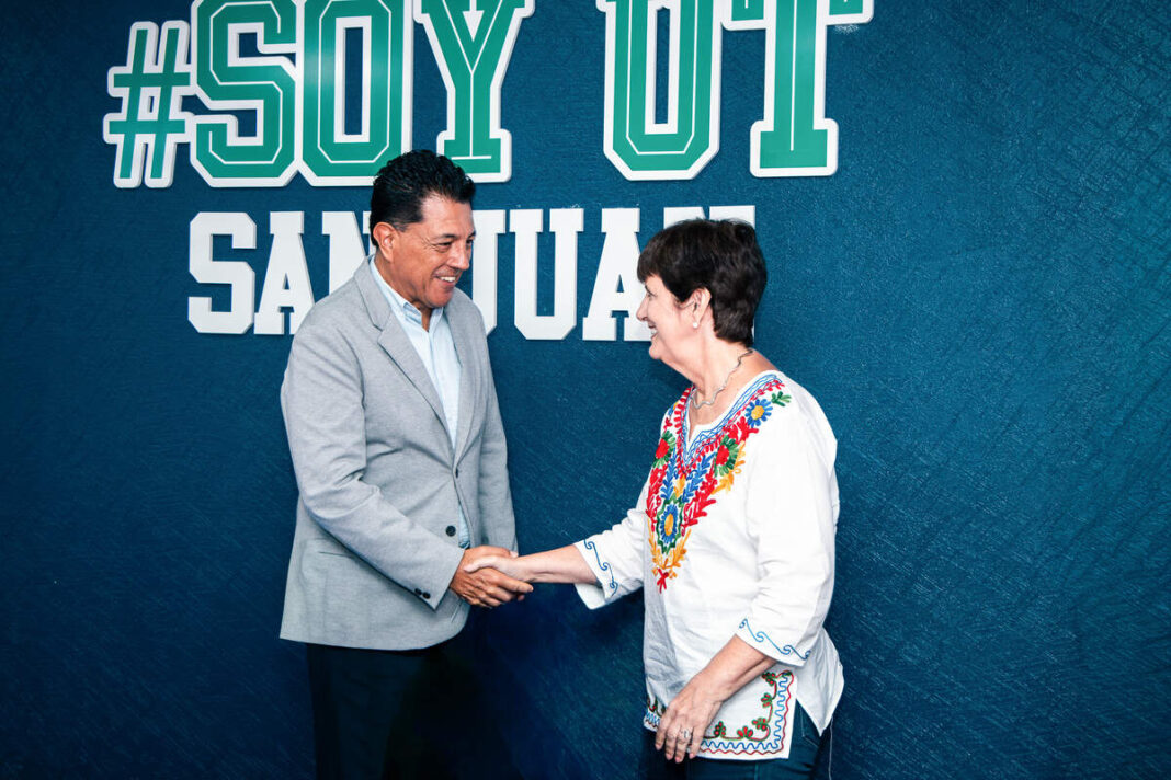 UT San Juan del Río recibe voluntaria de Peace Corps para enseñanza de inglés