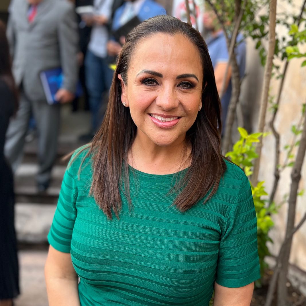 Confirma Tania Ruiz registro ciudadano en la app del PAN; 