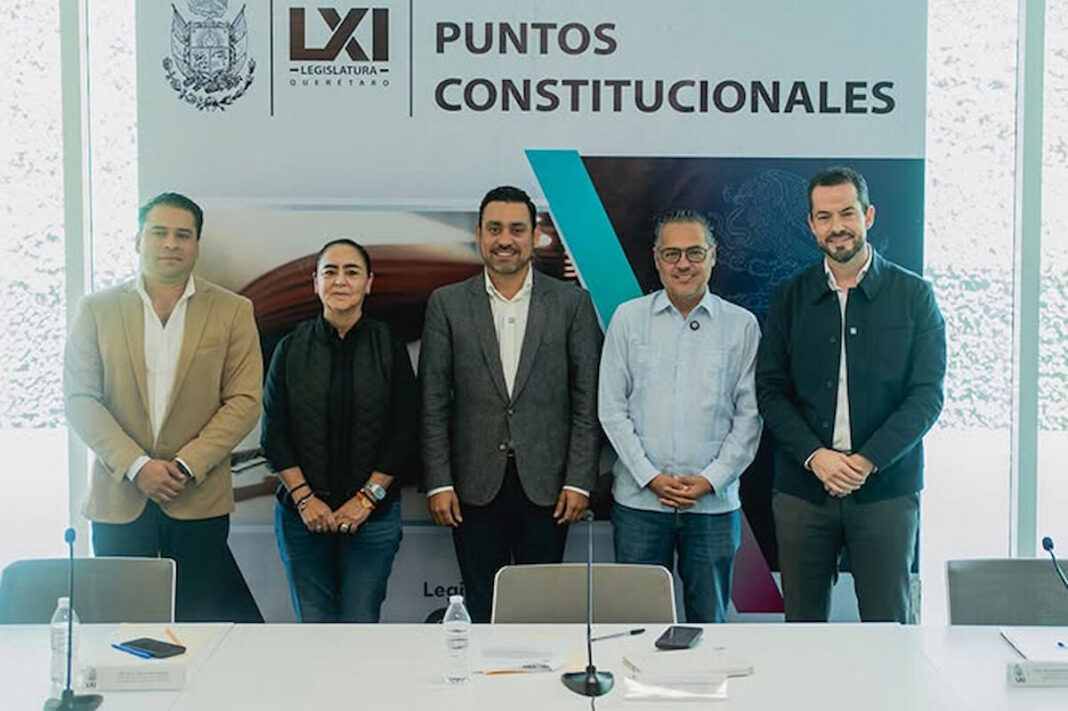 Correa Sada cuestiona reforma que vincula la doble nacionalidad con el Ejecutivo