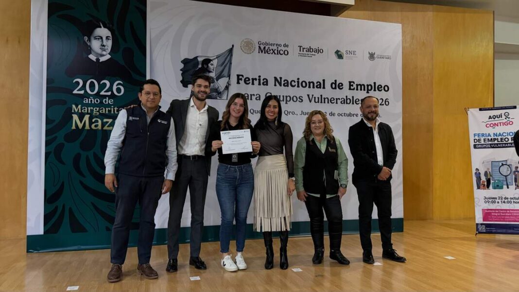 Liliana San Martín inaugura feria de empleo con 300 vacantes en Querétaro