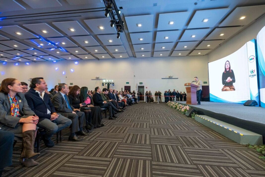 Mauricio Kuri inaugura foro estatal sobre prevención de violencia en Querétaro