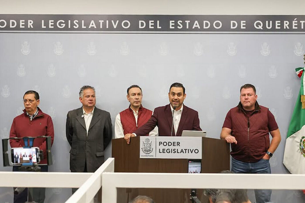 Proponen establecer en la ley la Contraloría Social para vigilar la obra pública en Querétaro