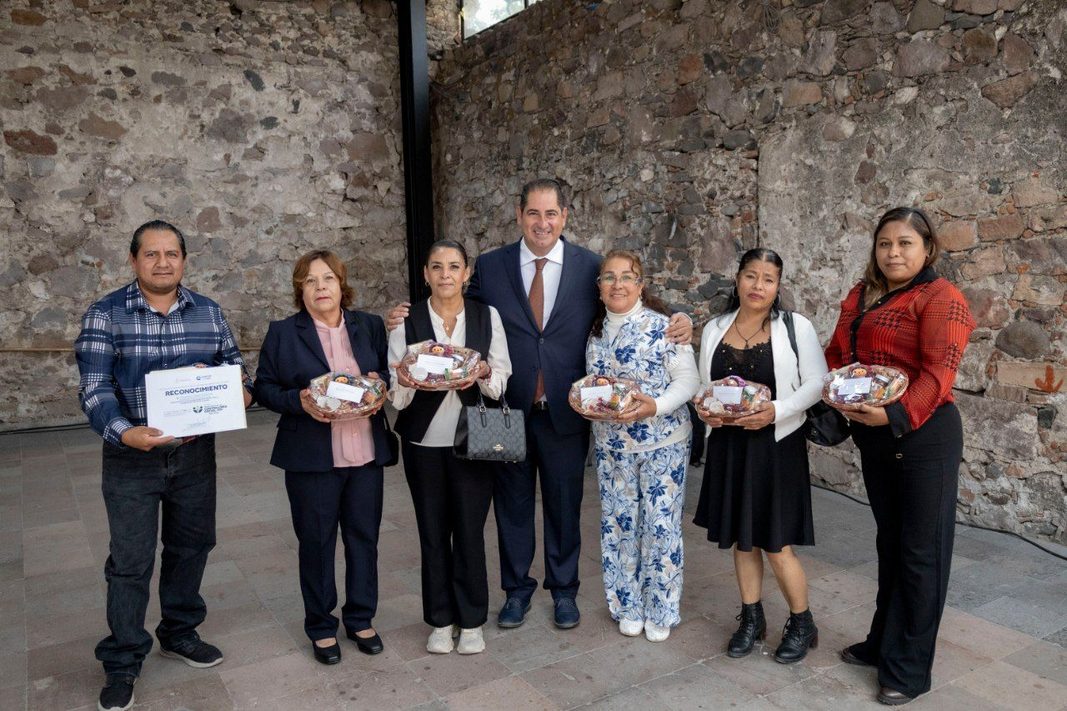 San Juan del Río suma dos premios estatales de contraloría social