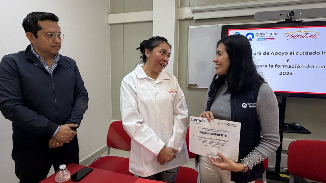Se capacitan 47 personas y 33 obtienen empleo en INTERDELI en Querétaro