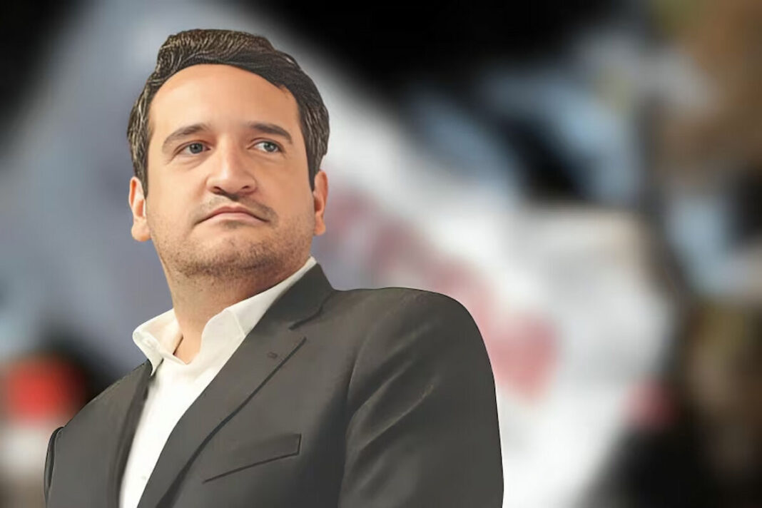Se registra Andrés Manuel López Beltrán como aspirante de Morena en el Distrito 6 de Tabasco