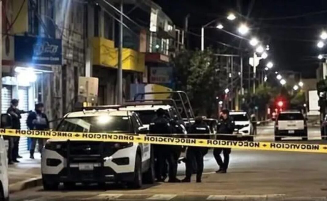 Ataque armado deja dos muertos en un bar del centro de Irapuato