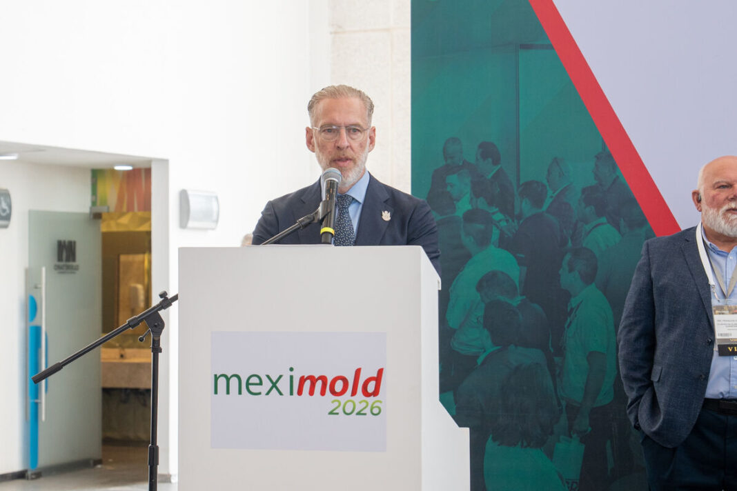 Del Prete inaugura Meximold 2026 en Querétaro
