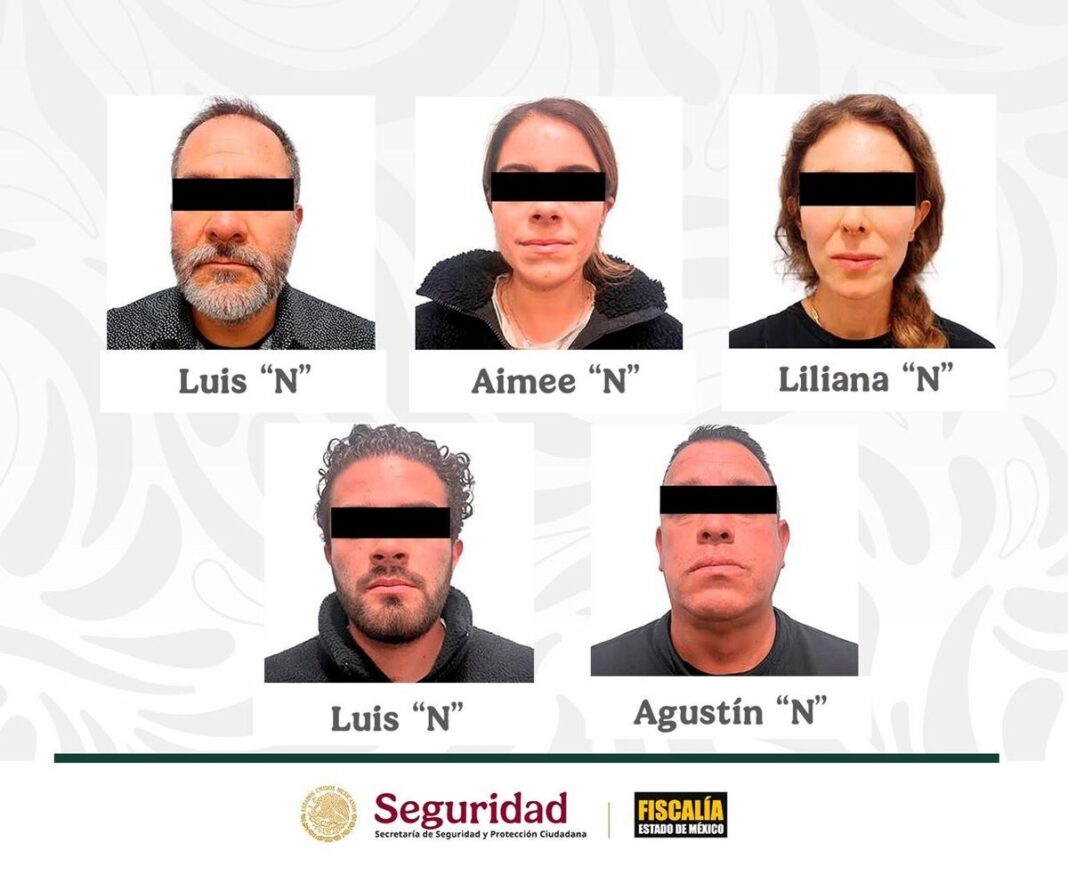 Detienen a cinco personas por suplantar a funcionarios para obtener dinero