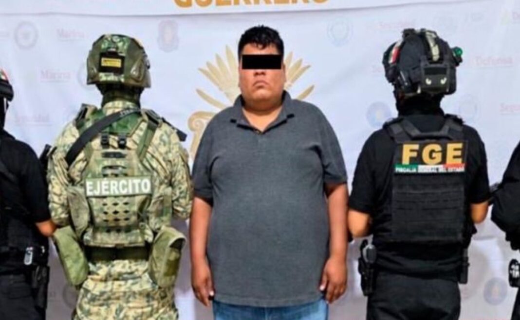 Detienen a exfuncionario de Copalillo por extorsión; lo vinculan con Los Tlacos