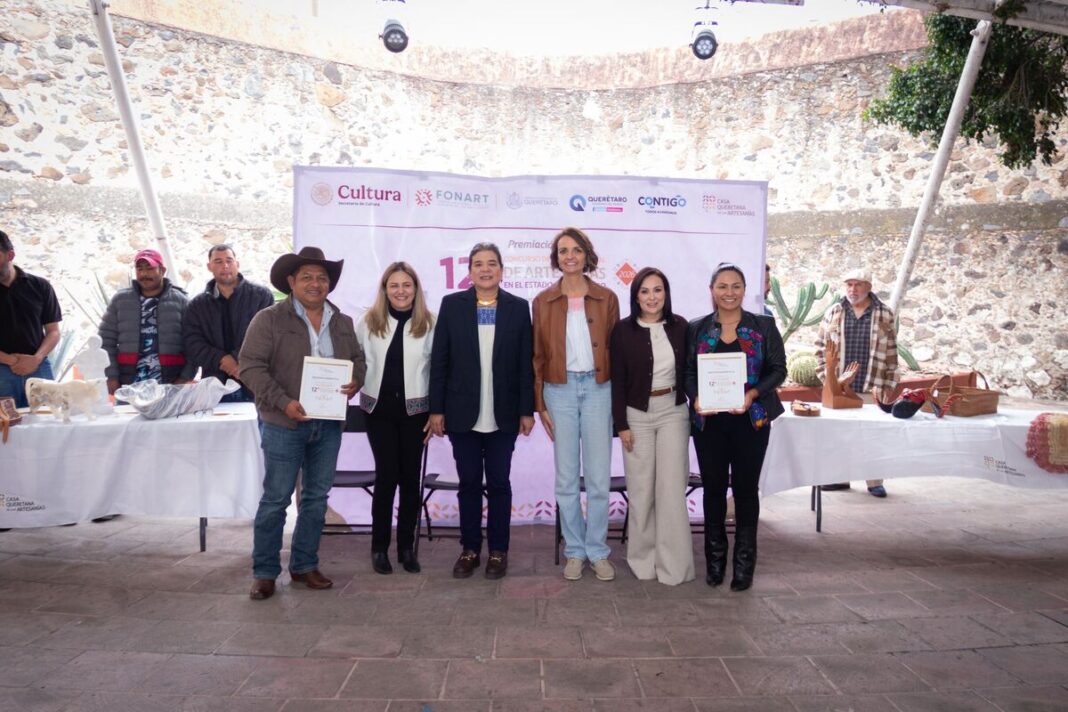 Entregan 30 premios en el 12.º Premio Estatal de Artesanías de Querétaro
