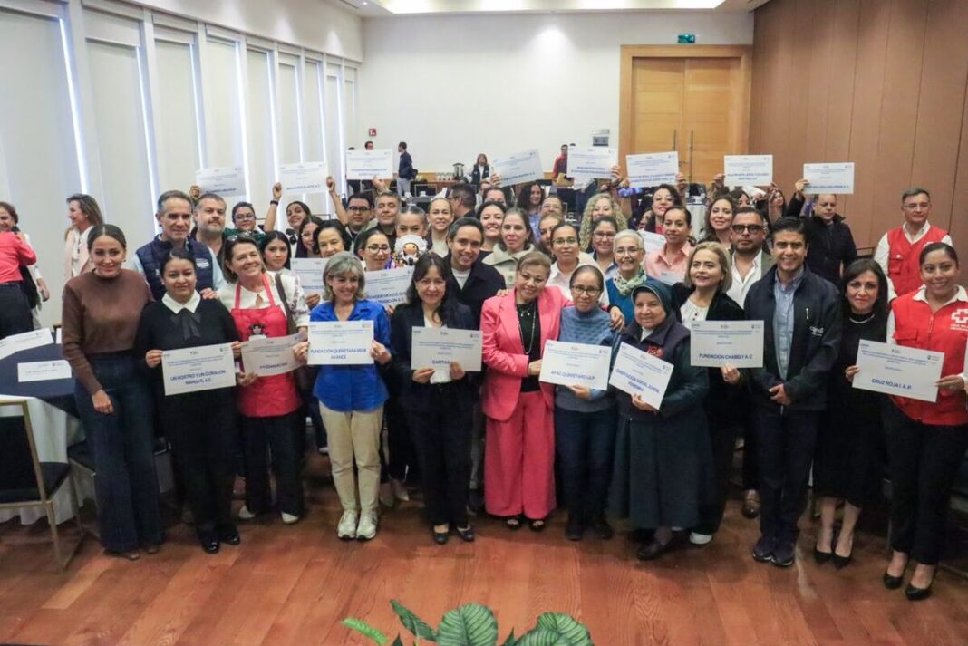 Gobierno de Querétaro destina 8 millones de pesos a 43 proyectos sociales