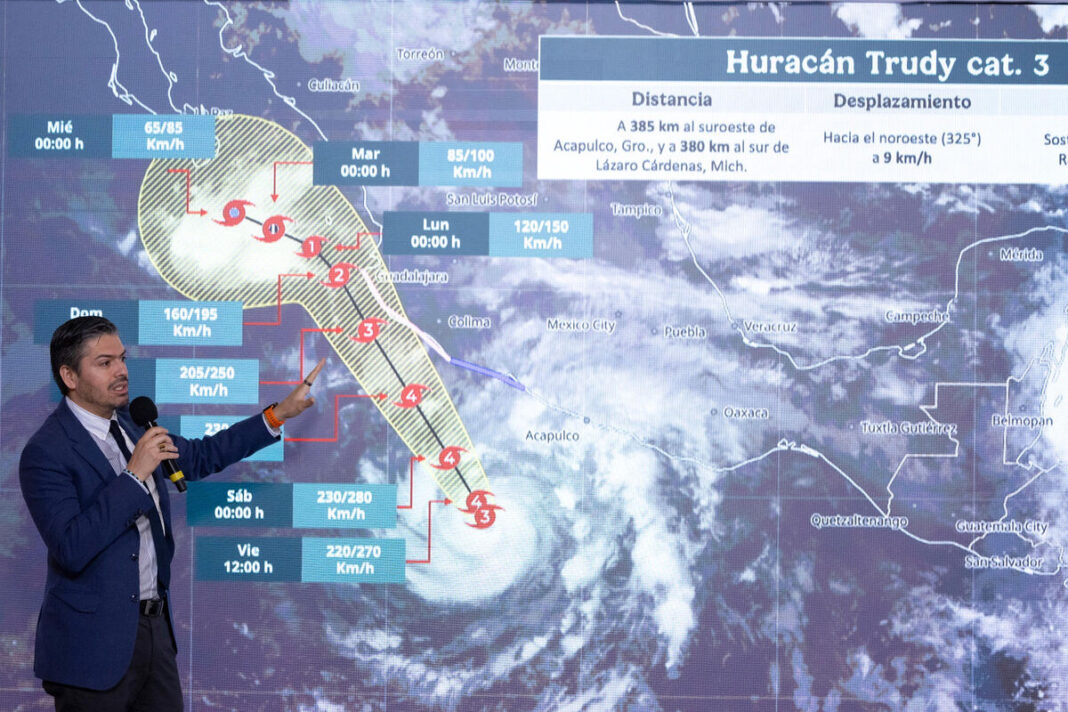 Huracán Trudy podría alcanzar categoría 4 antes de acercarse a Jalisco y Colima
