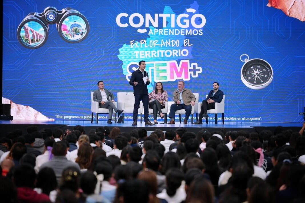Llama Felifer Macías a jóvenes a formarse en STEM