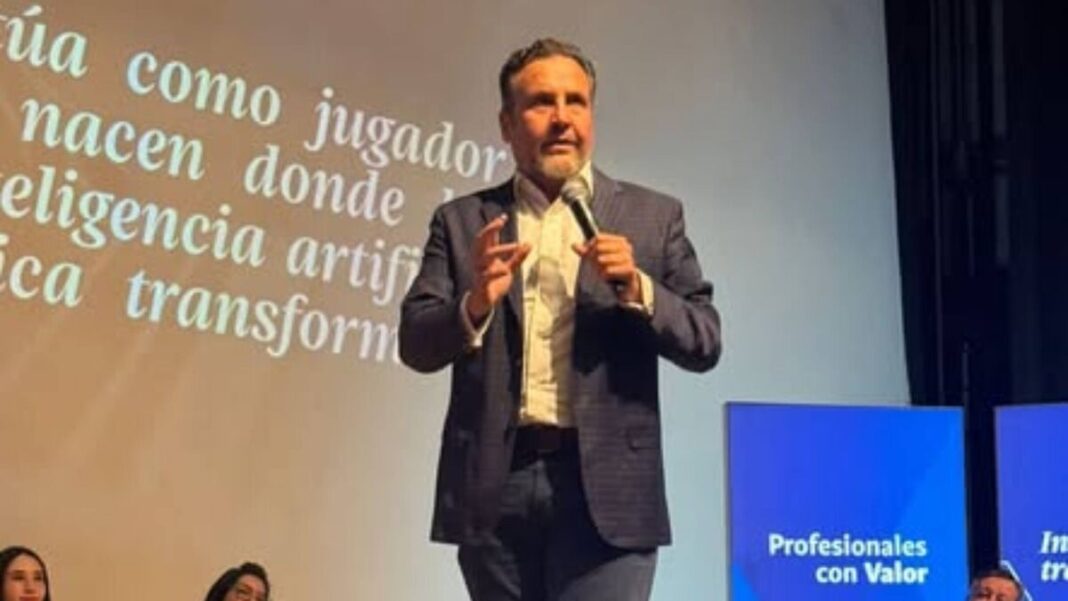 Manuel Díaz renuncia al IMECE por la invitación a Yunes Márquez