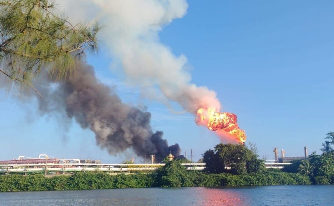 Pemex confirma conato de incendio en Dos Bocas sin lesionados ni daños