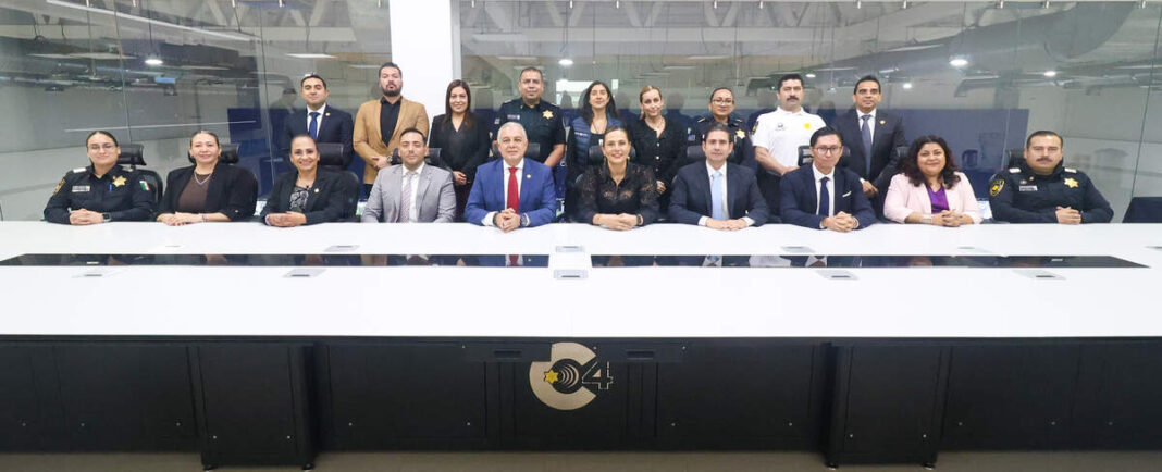 SEDEQ y SSPMQ firman convenio de ciberseguridad escolar en Querétaro