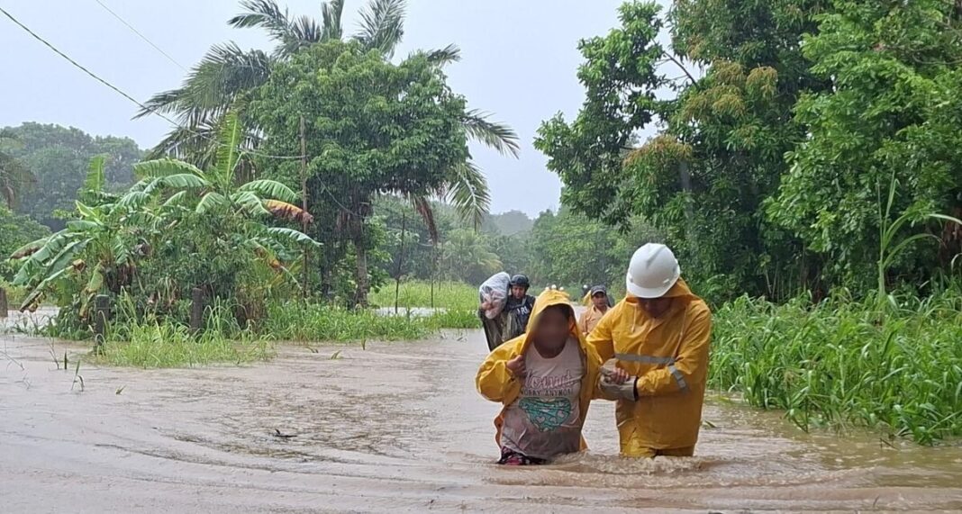 Semar mantiene la fase de auxilio en Coatzacoalcos por el frente frío 2